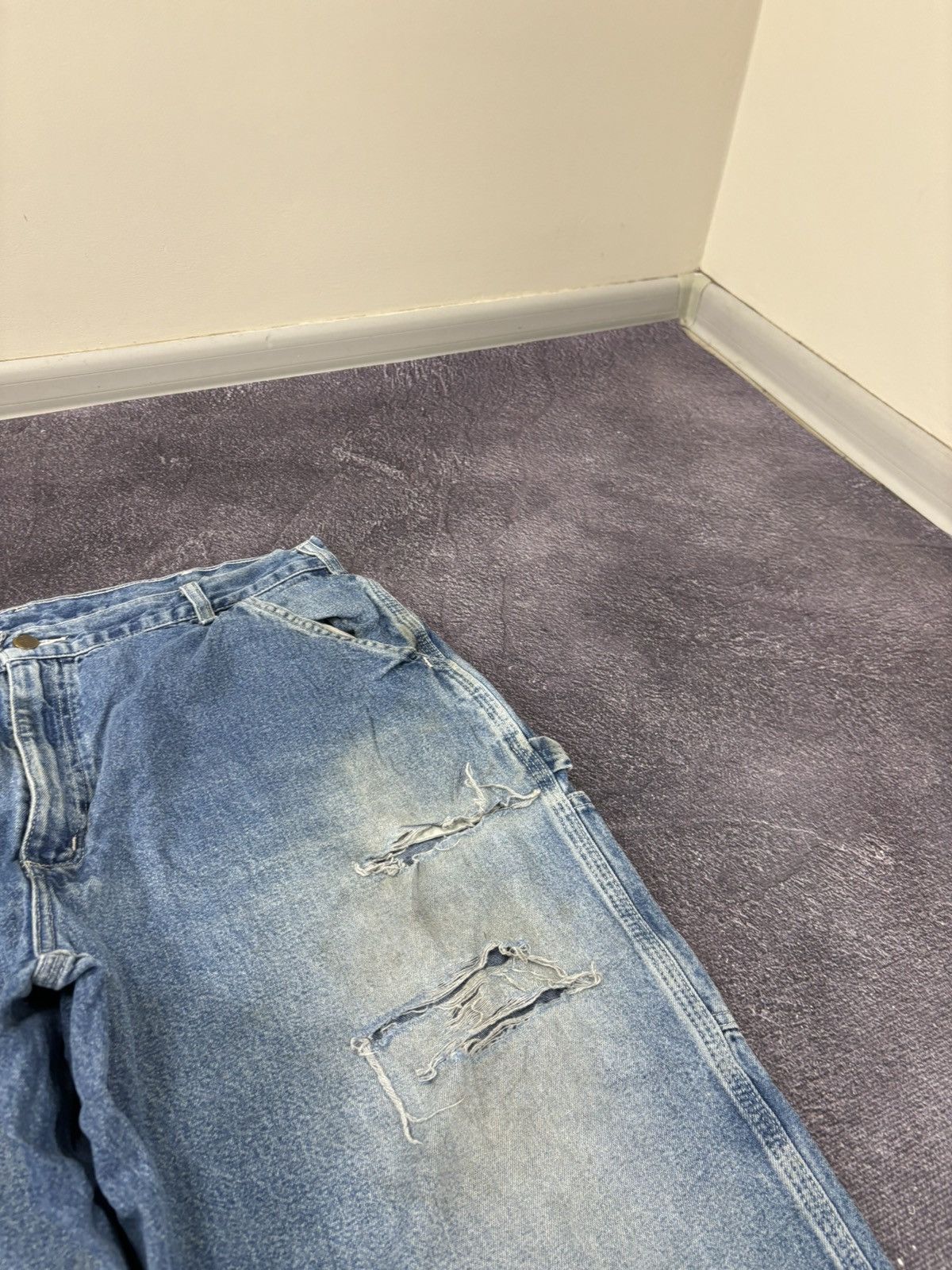 Carhartt Vintage Carhartt Dungaree Fit Faded Blue Denim Baggy Jeans Size US 40 / EU 56 - 12 Thumbnail
