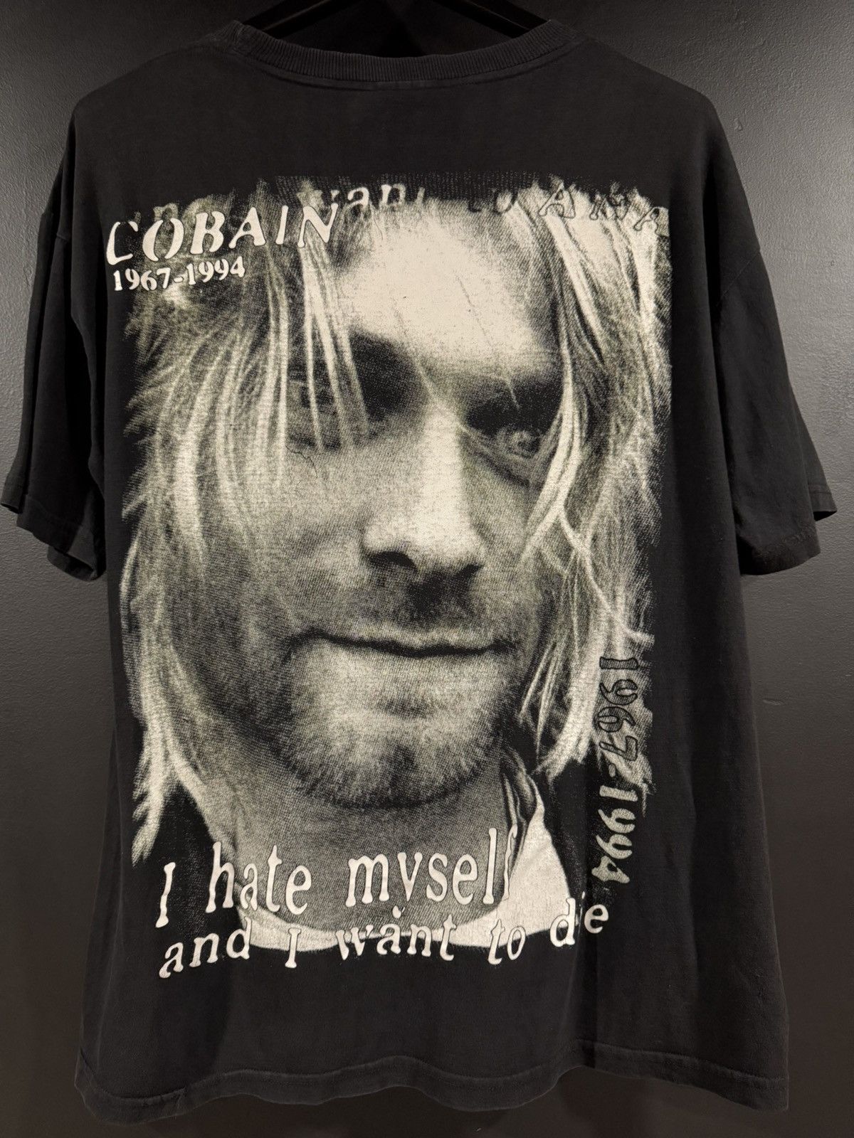 Band Tees 2000s Y2K Vintage Nirvana Kurt Cobain Memorial Band Tee L Size US L / EU 52-54 / 3 - 5 Thumbnail