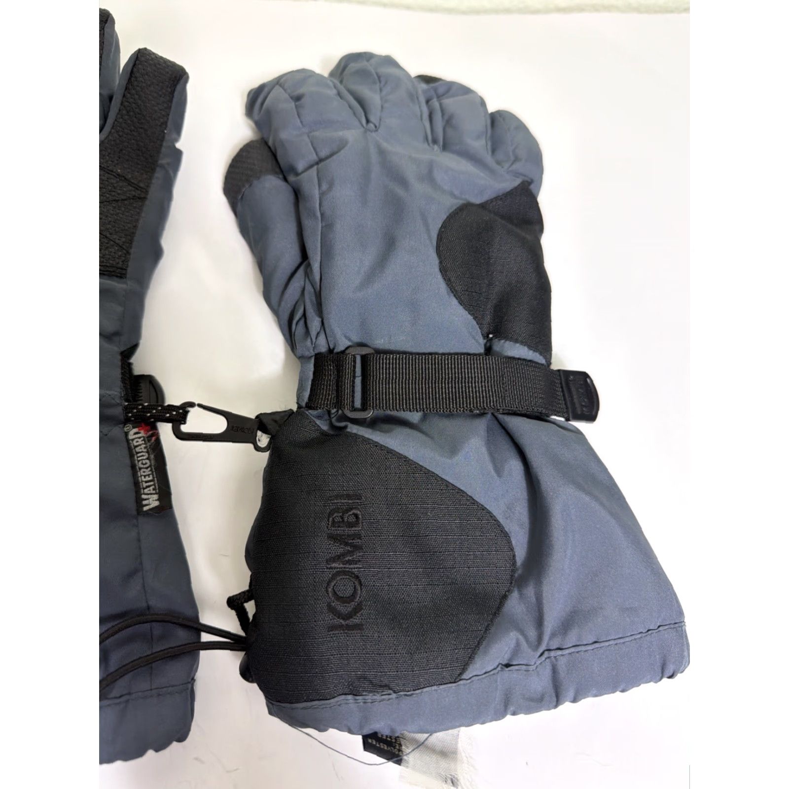 Vintage VINTAGE Kombi Glove Men Small Gray Water Guard Snow Gloves Gray Black Size ONE SIZE - 3 Thumbnail