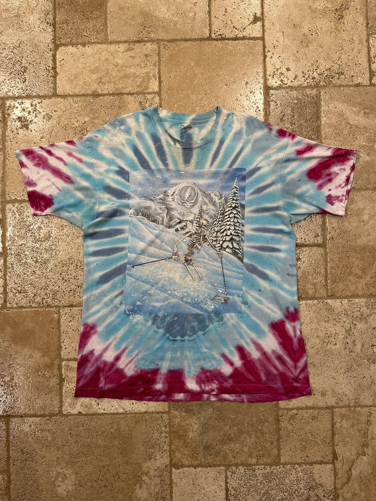 Band Tees Vintage Grateful Dead Ski Skeleton Snow Tie Dye 1990s Tee Size US XXL / EU 58 / 5 - 4 Thumbnail