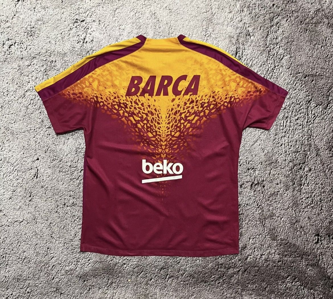Other FC Barcelona 2015/16 Training Shirt XL Size US XL / EU 56 / 4 - 9 Thumbnail