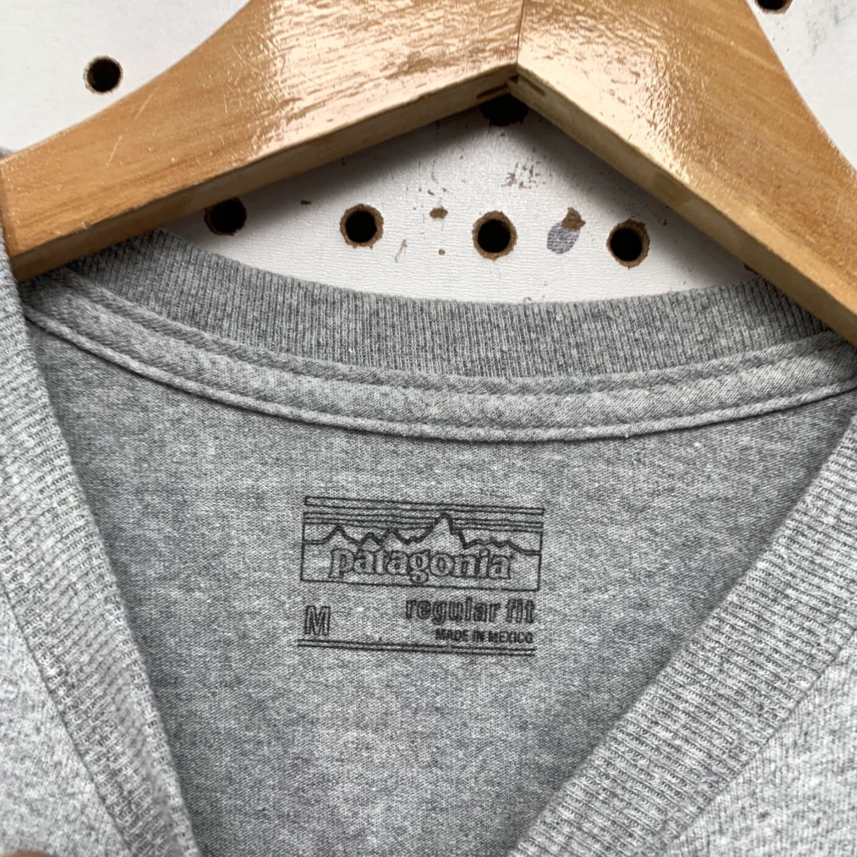 Patagonia Patagonia Shirt Mens M Gray Outdoor Great Pacific Iron Works Tee Size US M / EU 48-50 / 2 - 4 Thumbnail