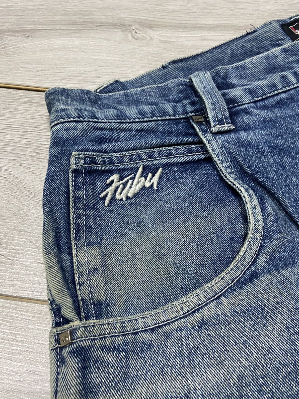 Fubu Fubu wide leg big logo skate rap jeans cargo pants Size US 38 / EU 54 - 7 Thumbnail