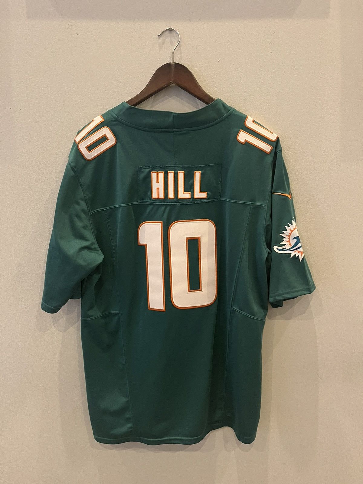 Fabletics Miami Dolphins Tyreek Hill Jersey Size US M / EU 48-50 / 2 - 2 Thumbnail
