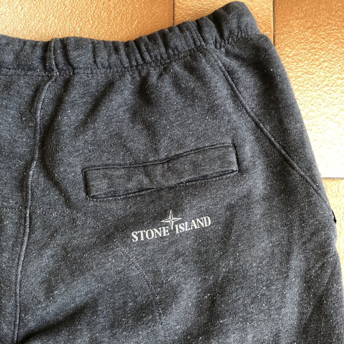 Stone Island autumn/winter 2016 STONE ISLAND distressed style sweatpant Size US 36 / EU 52 - 12 Thumbnail
