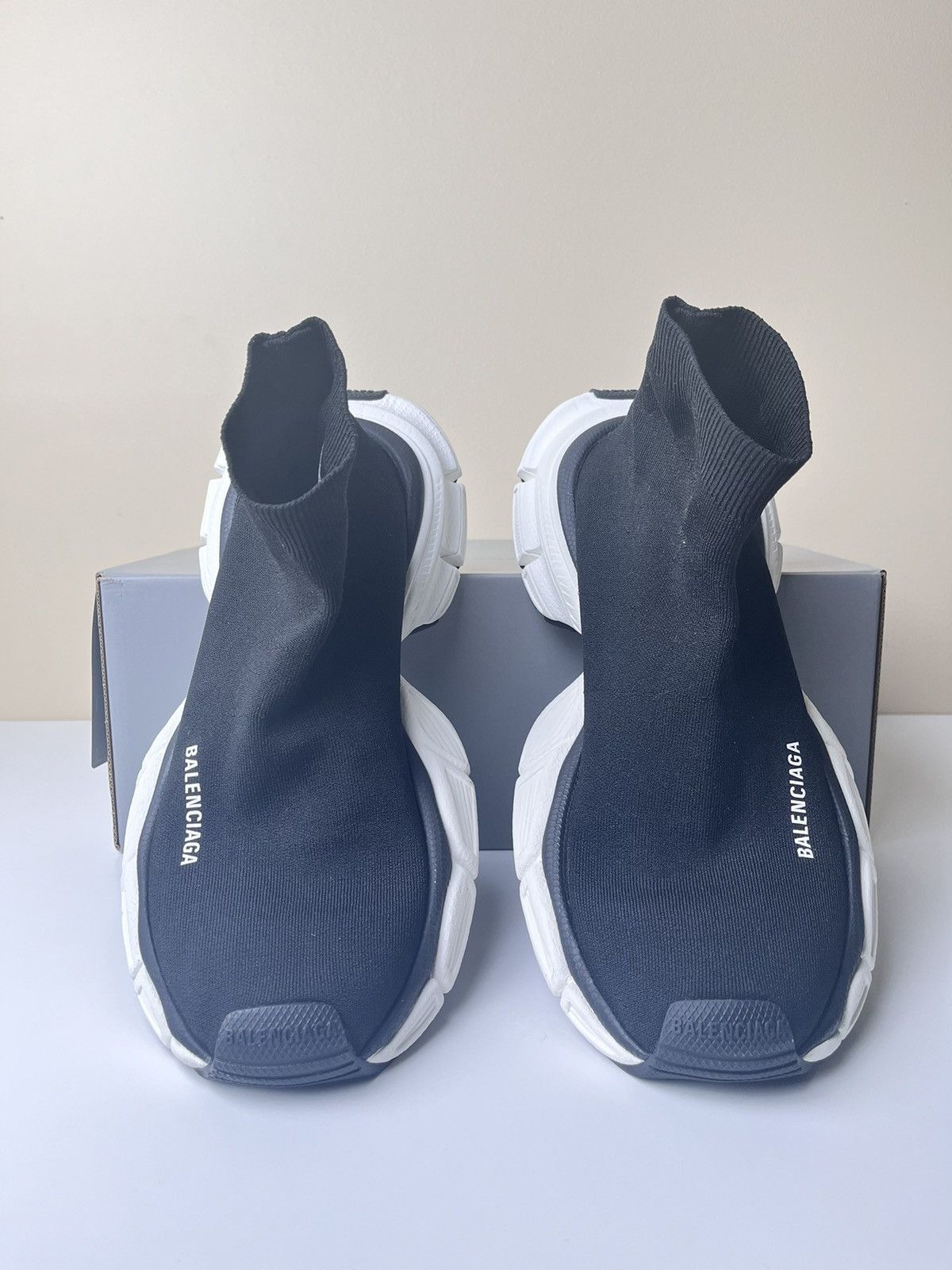 Balenciaga NEW Balenciaga 3XL Knit Speed Sock Runner Size US 11 / EU 44 - 6 Thumbnail