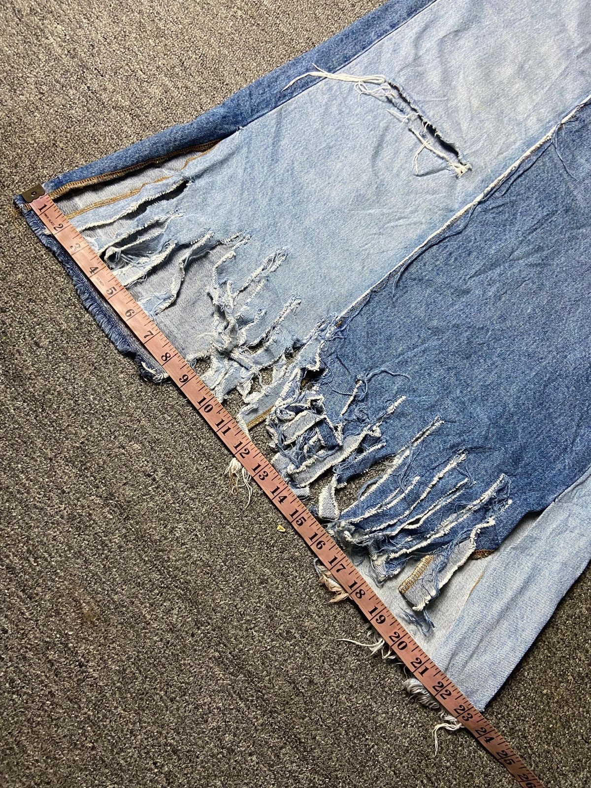 Zara Zara TRF IX’D Makers Two Tone Jeans Skirts (165) Size 32" / US 10 / IT 46 - 9 Thumbnail