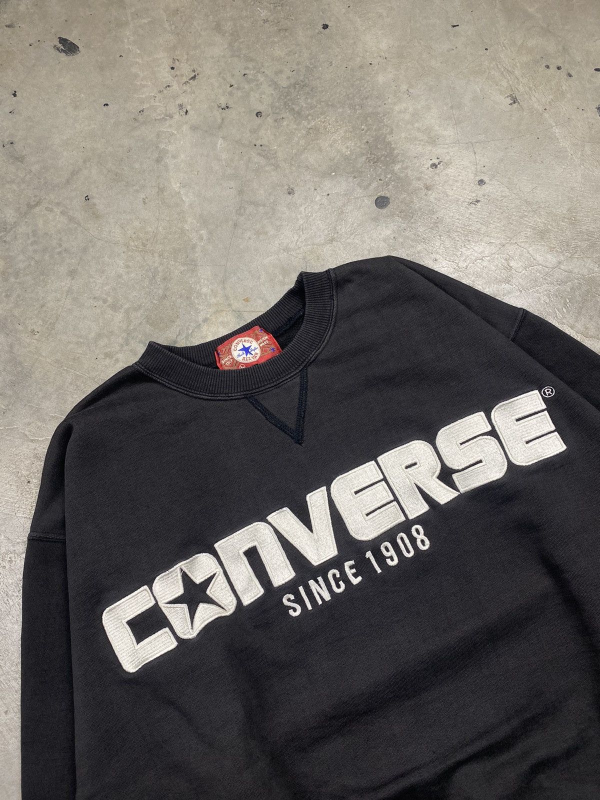 Converse × Vintage 90s Converse Spellout Embroidery Boxy Crewneck Size US L / EU 52-54 / 3 - 2 Thumbnail