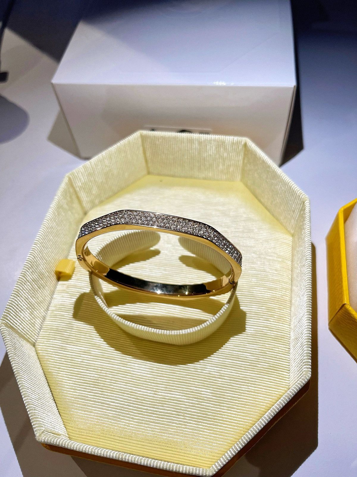 Swarovski Swarovski Dextera Bangle Gold Size ONE SIZE - 2 Thumbnail