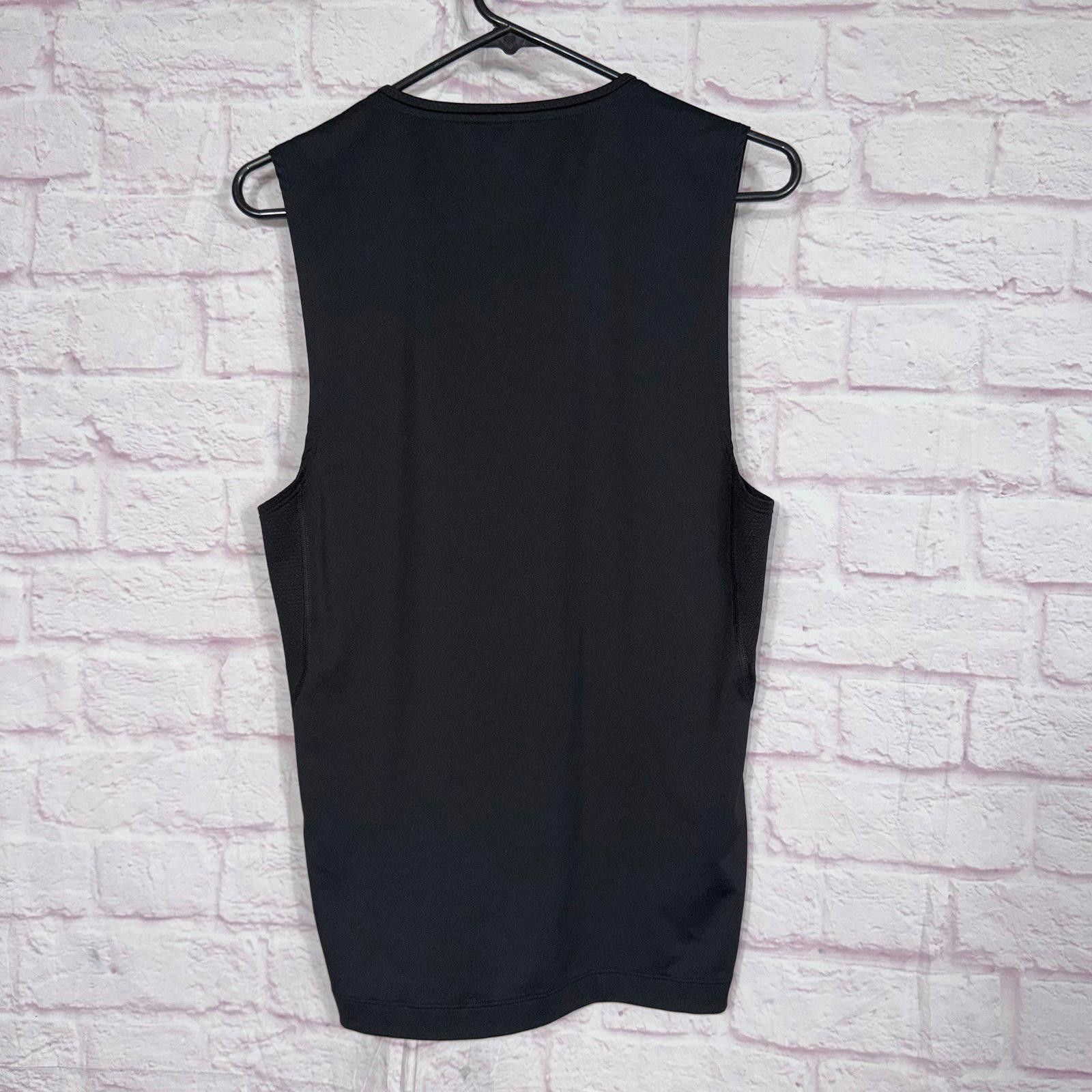 Under Armour Under Armour HeatGear Sleeveless Tank Top Large Size US L / EU 52-54 / 3 - 5 Thumbnail