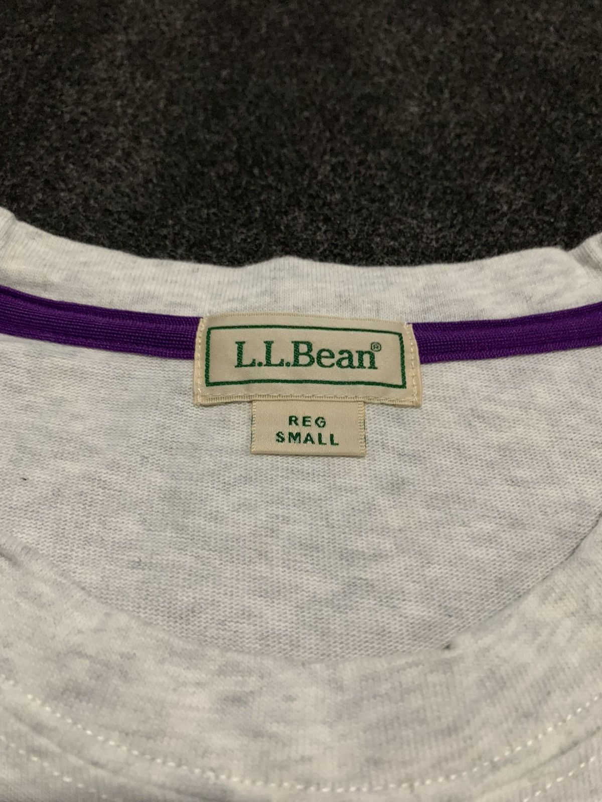 L.L. Bean Vintage L.L.Bean Grey Heather Pocket T-Shirt Size US S / EU 44-46 / 1 - 4 Thumbnail