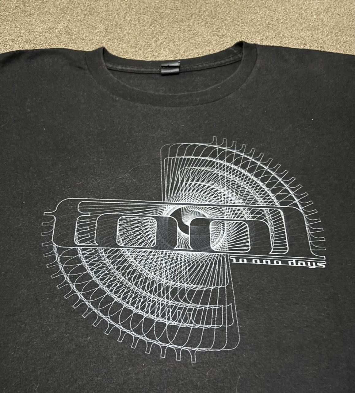 Band Tees Vtg Y2k Tool Band 10000 Days NIN Marilyn Manson Size US L / EU 52-54 / 3 - 1 Thumbnail
