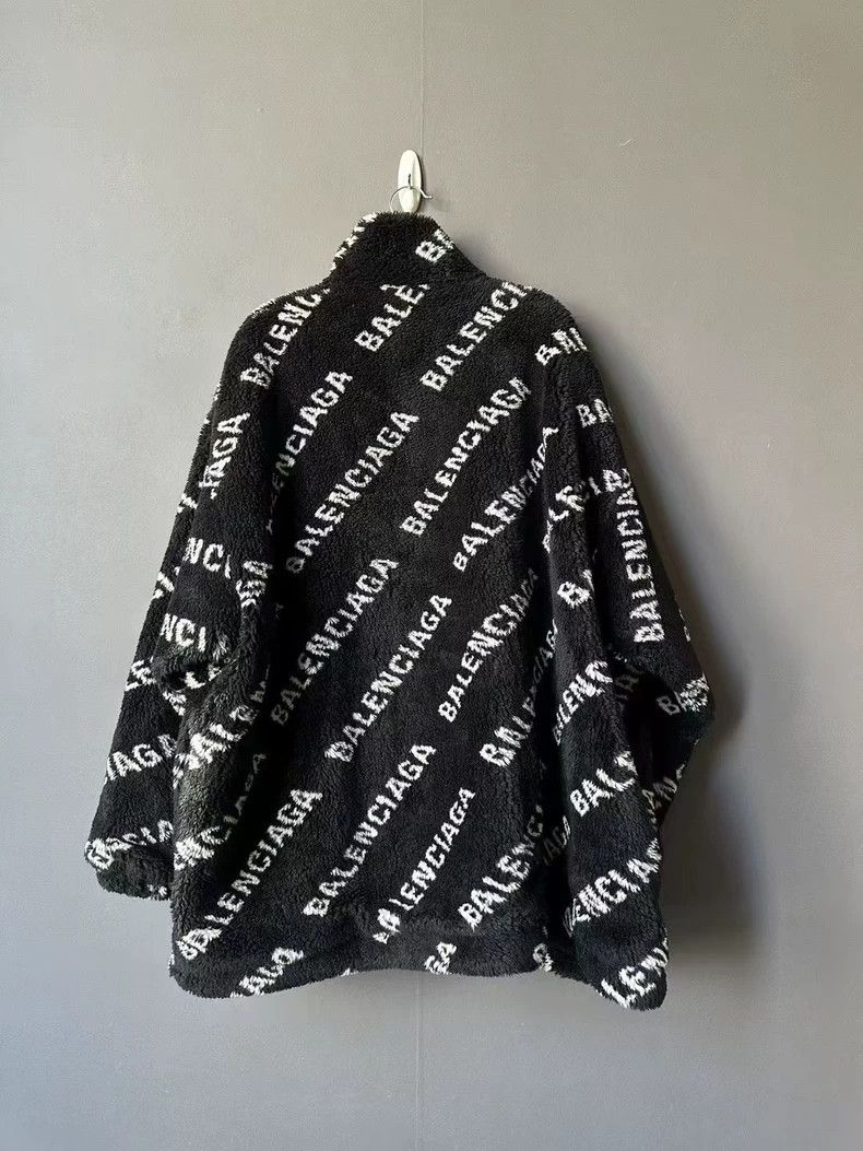 Balenciaga Balenciaga size 34 Teddy Bear Printed Jacket Size M / US 6-8 / IT 42-44 - 2 Thumbnail