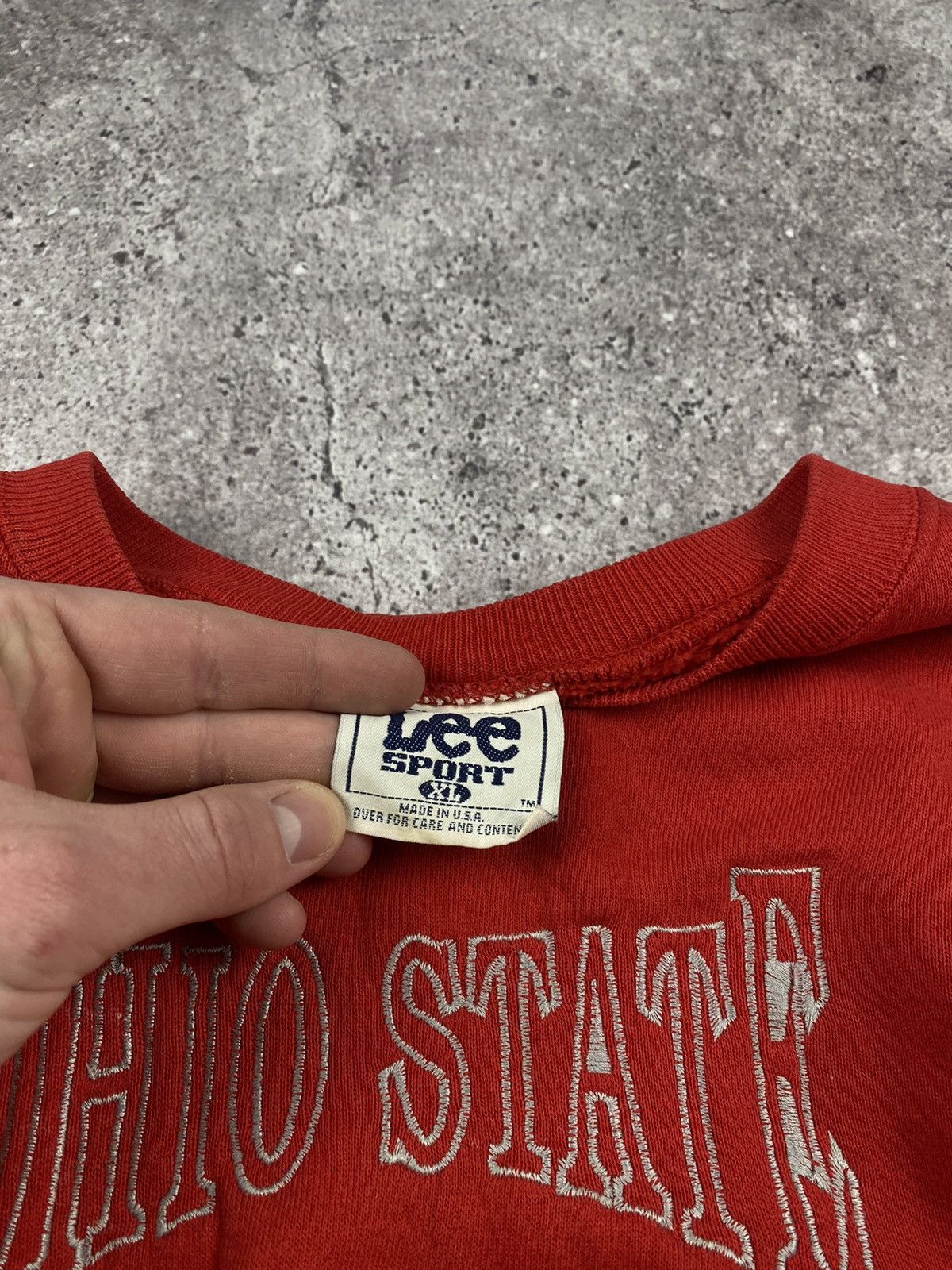 Lee × Vintage VINTAGE 1996 OHIO STATE UNIVERSITY OSU COLLEGE CREWNECK Size US L / EU 52-54 / 3 - 4 Thumbnail