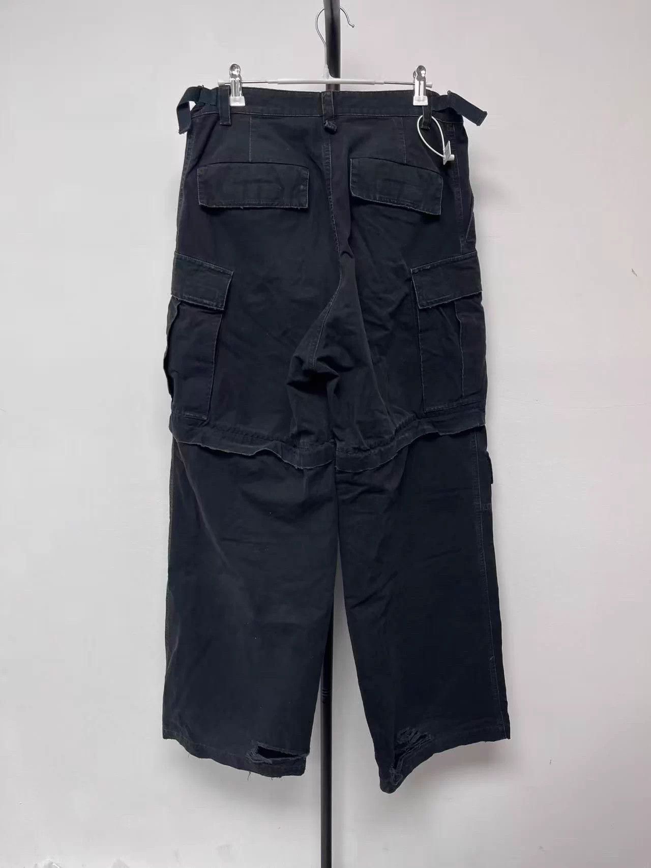 Balenciaga Balenciaga new distressed hidden zip oversized unisex XS pants Size US 28 / EU 44 - 2 Thumbnail
