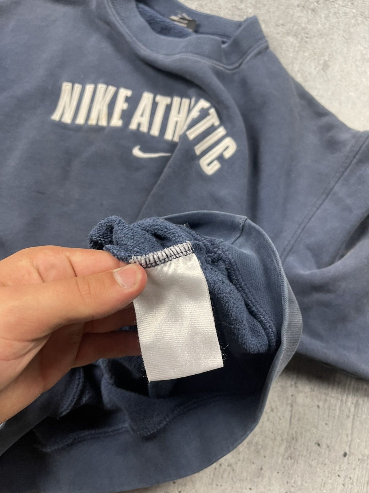 Nike Vintage Nike Sweatshirt Big logo Crazy Athletic Distressed Size US M / EU 48-50 / 2 - 12 Thumbnail