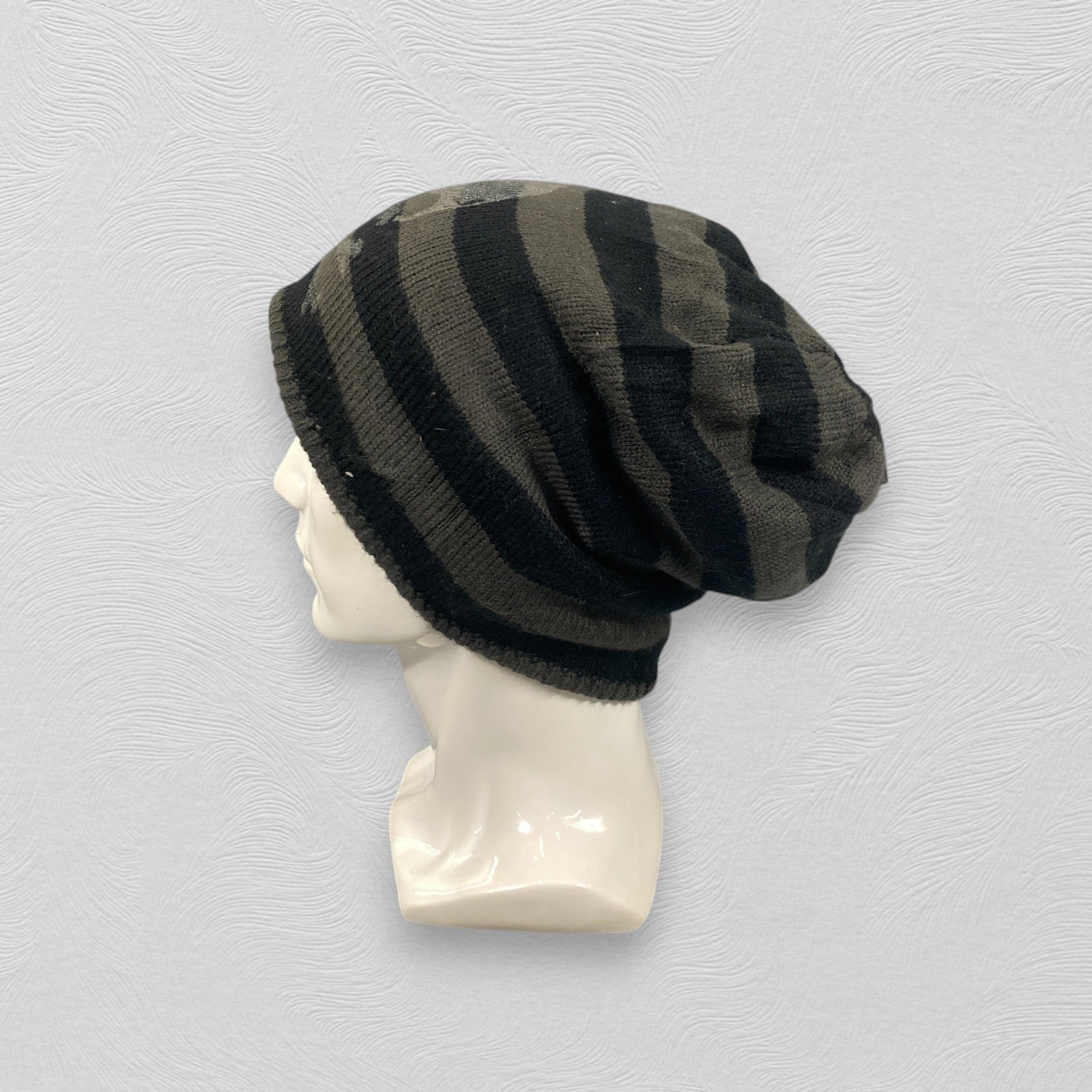 Japanese Brand Skull Stripe Reversible Slouchy Hat -BN820 Size ONE SIZE - 8 Thumbnail