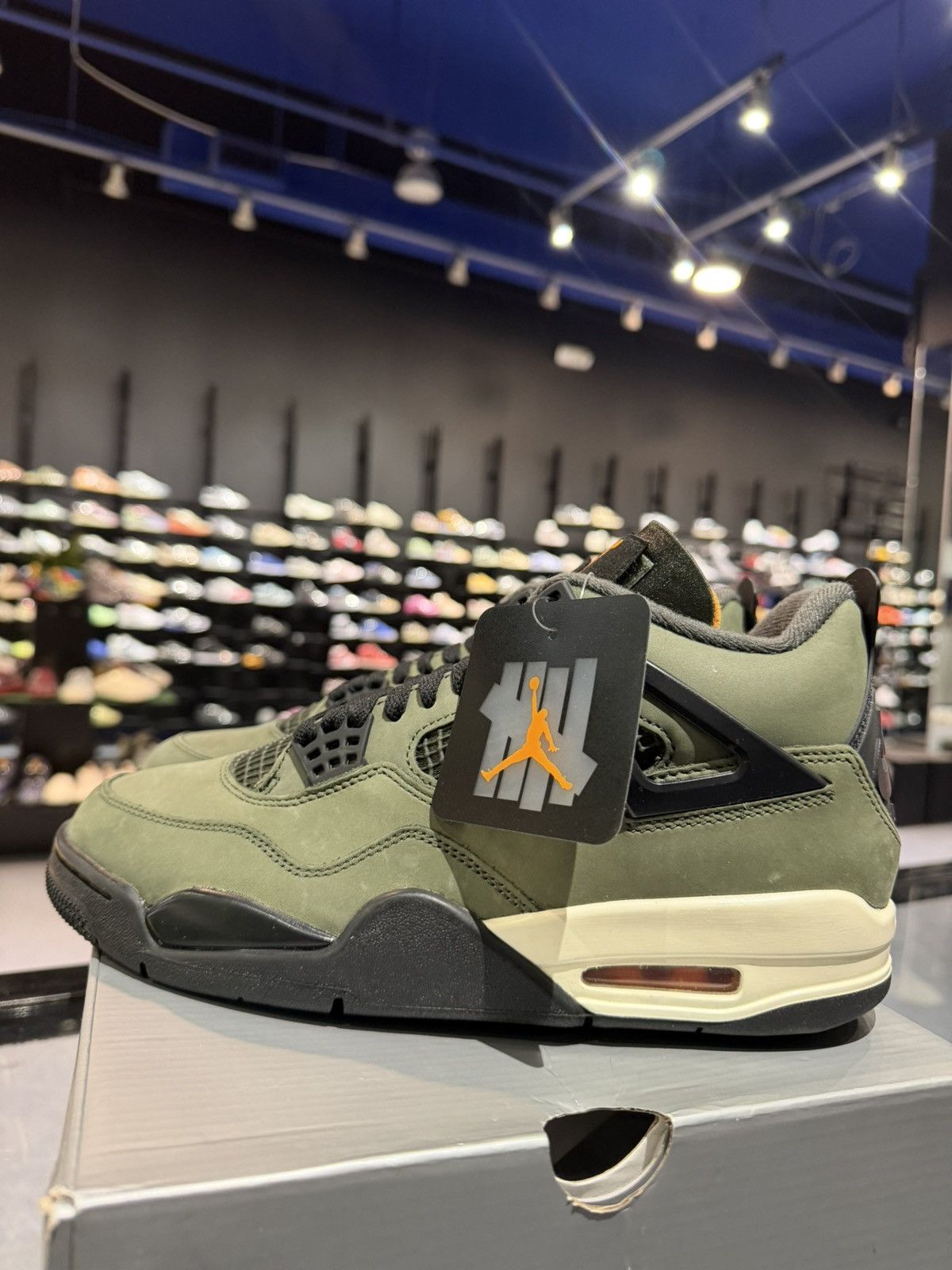 Jordan Brand Size 8.5 - Jordan 4 Retro OG SP Undefeated “2025” Size US 8.5 / EU 41-42 - 1 Thumbnail
