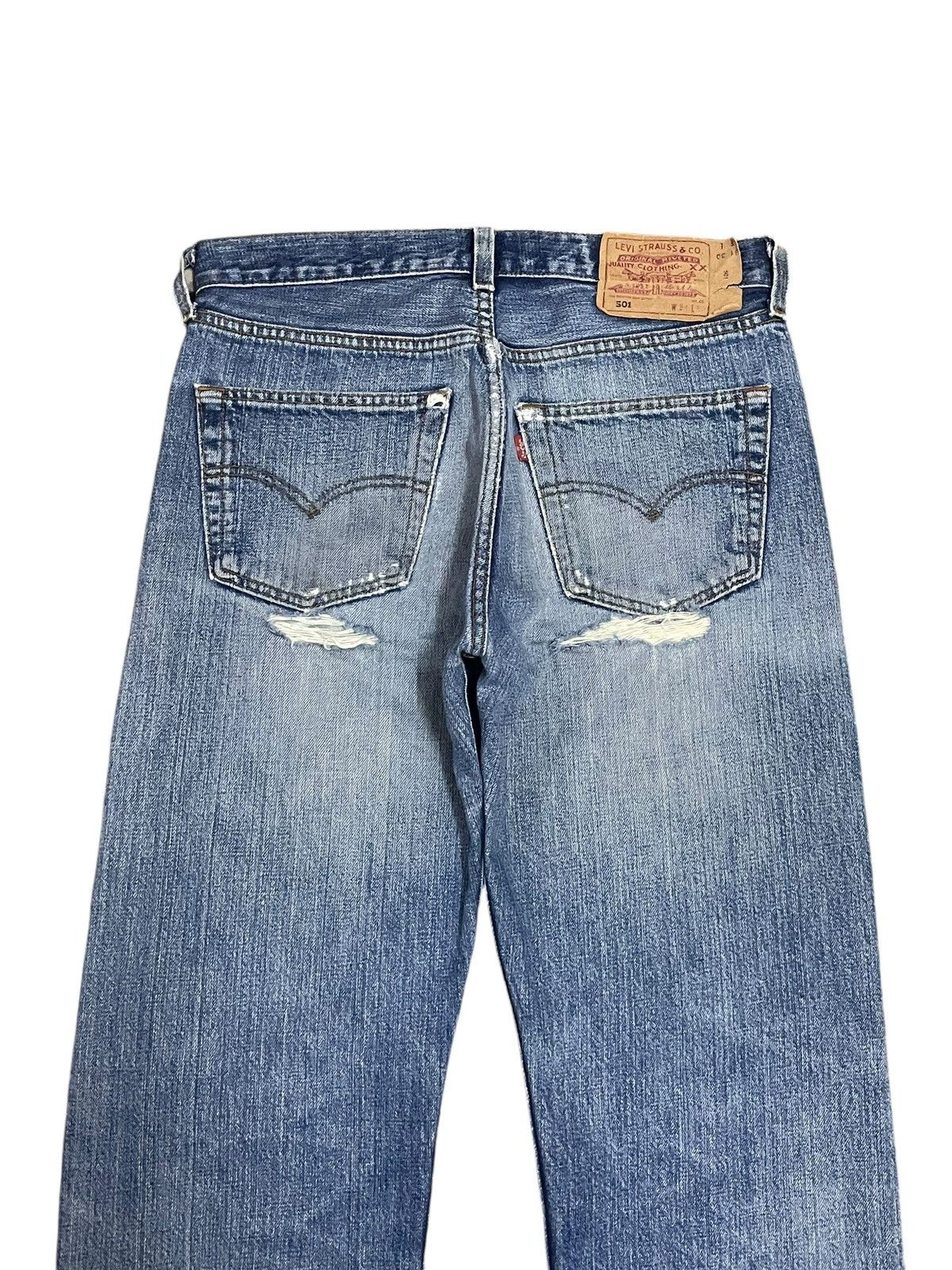 Levi's Vintage Levi’s 501 Button Fly Distressed BlueWash Jeans #C01 Size US 31 - 10 Thumbnail