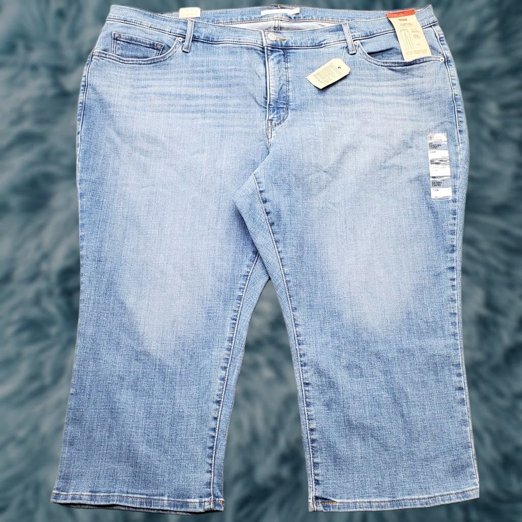 Levi's Levi's 311 Shaping Skinny Capri Jeans Womens 24W Blue Denim Stretch Whiskered Capri Jeans 24W Womens Levi's Shirt Shirt Size 42" / US 20 - 1 Thumbnail