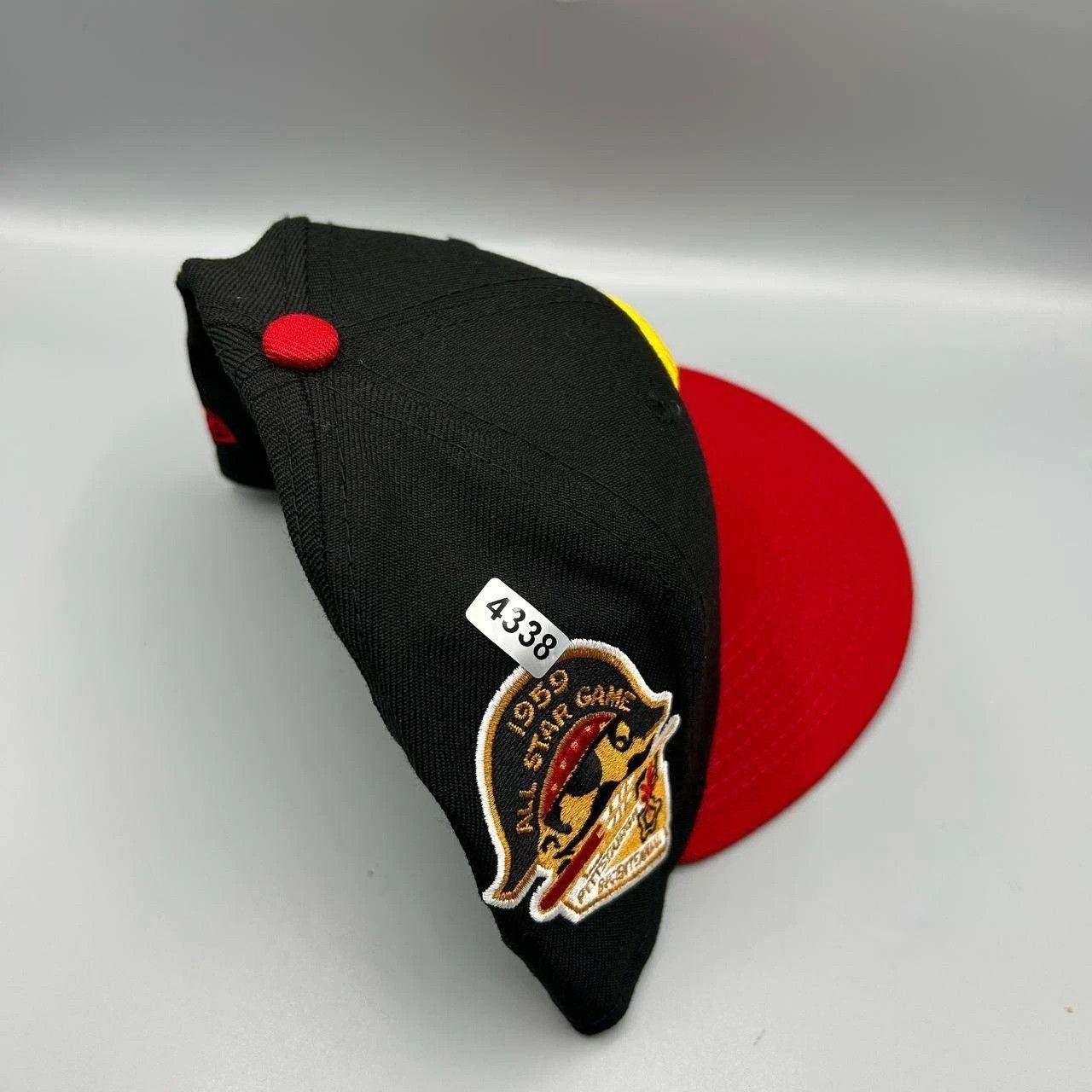 New Era Pittsburgh Pirates Hat Men 7 1/4 Black Red MLB Fitted Wool Size ONE SIZE - 10 Thumbnail