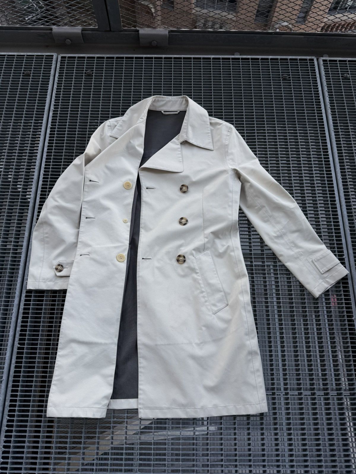 Prada Prada Double Breasted Wind Stopper Waterproof Coat Size L / US 10 / IT 46 - 9 Thumbnail