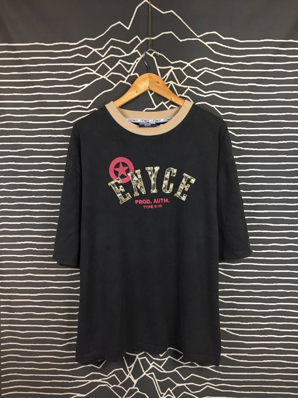 Enyce Vtg ENYCE Camouflage Logo Hip Hop Streetwear Tee Size XXXL Size US XXL / EU 58 / 5 - 2 Thumbnail