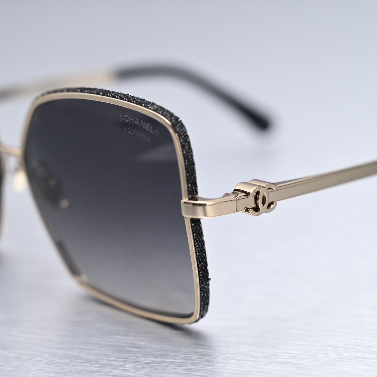 Chanel CHANEL 0CH4288Q C395S8 SUNGLASSES Size ONE SIZE - 3 Thumbnail