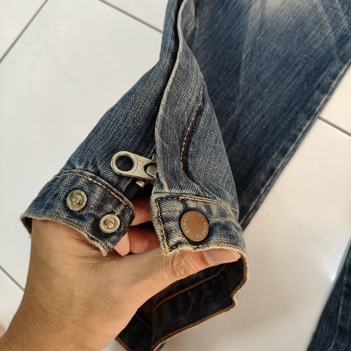 Express Vintage Y2K Express Bush Pant Flare Denim Zip Ankle Size US 29 - 23 Thumbnail