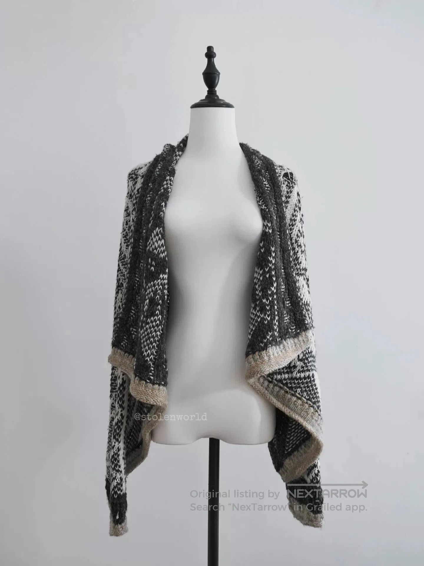 Issey Miyake wool knitted cardigan with unique pattern. Size M / US 6-8 / IT 42-44 - 5 Thumbnail