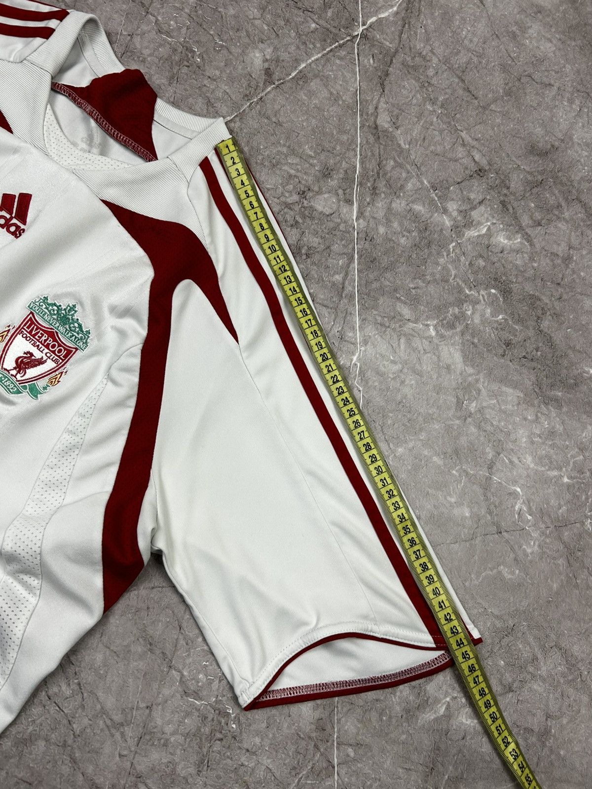 Adidas Adidas Liverpool 2007-2008 Jersey T- 5 shift Y2K style Size US L / EU 52-54 / 3 - 14 Thumbnail