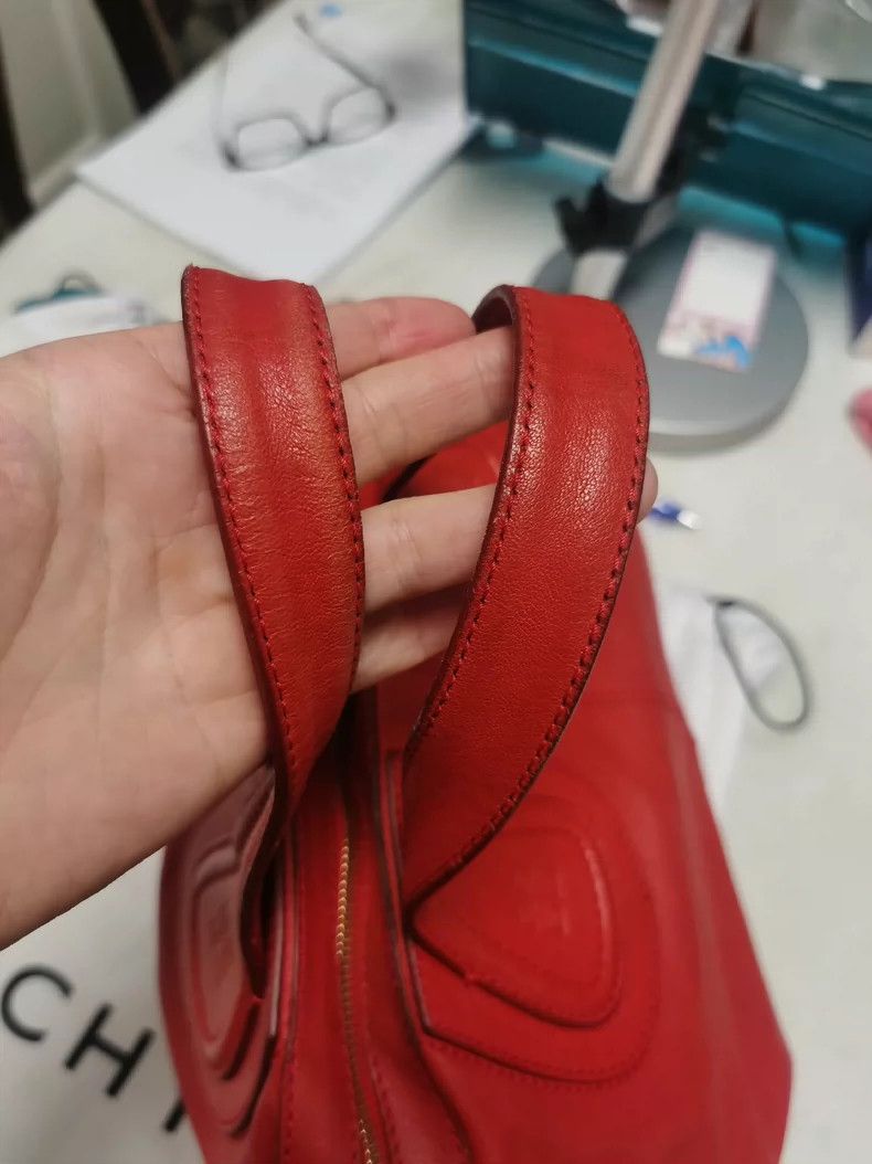 Other Givenchy Red bag Size ONE SIZE - 2 Thumbnail