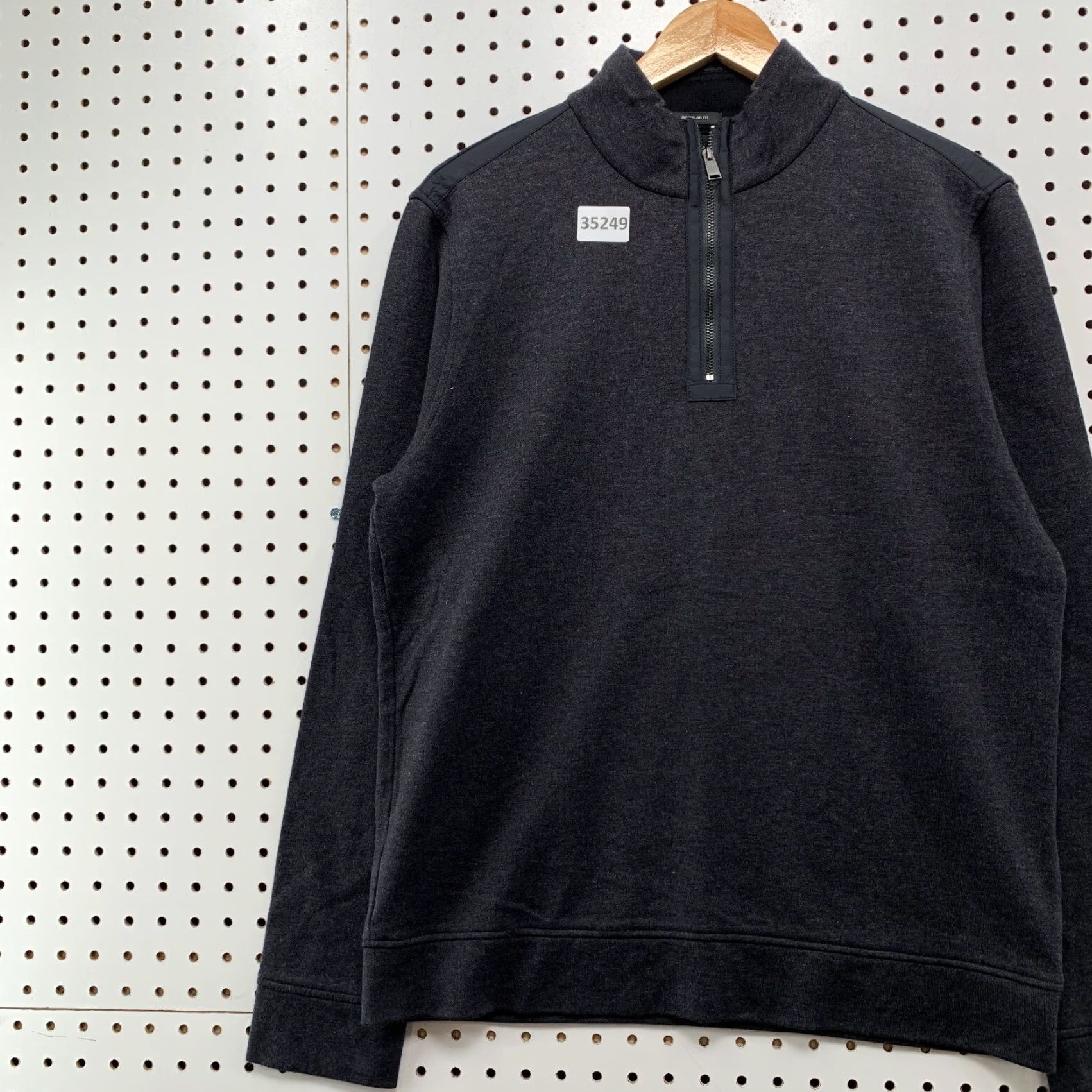 Hugo Boss Hugo Boss Wool 1/4 Zip Sweater Mens Medium Gray Long Sleeve Pullover 22x25.5 Size US M / EU 48-50 / 2 - 3 Thumbnail
