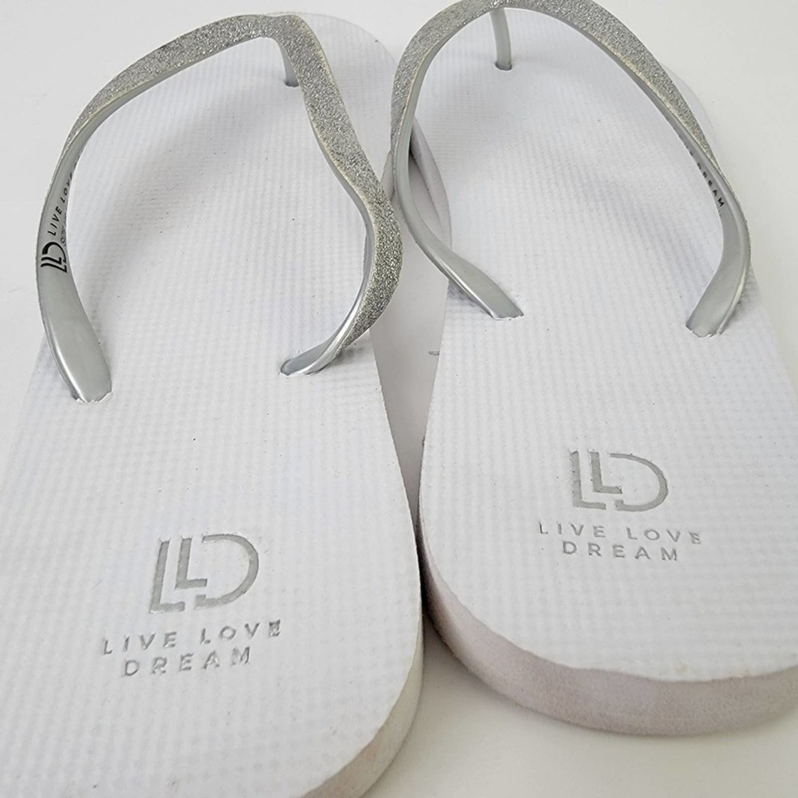 Aeropostale Aeropostale Glitter Strap Flip Flops 9-10 Size US 9 / IT 39 - 2 Thumbnail