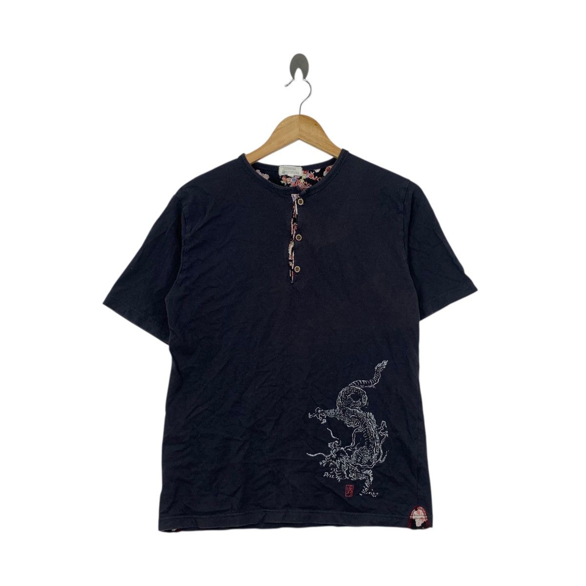 Vintage CORDOBA FLORAL DRAGON Japan Traditional Henley Tee Shirt Size S / US 4 / IT 40 - 1 Thumbnail