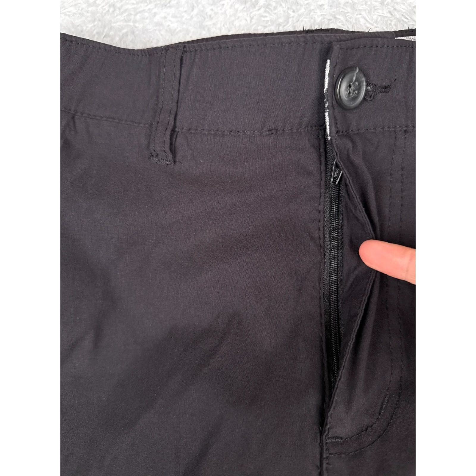 Vintage Cargo Pants Men 32 Black Nylon Straight Leg Zipper Pocket Hiking Camp 32x30 Size US 32 / EU 48 - 5 Thumbnail