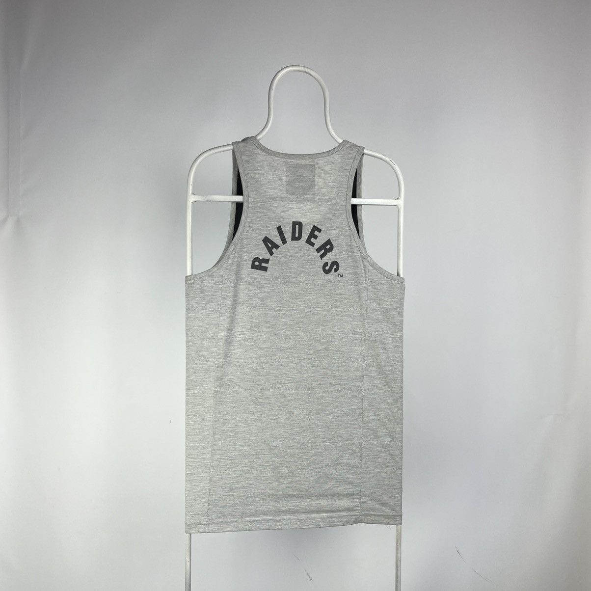 NFL Vintage National Football League Raiders tank top size Large Size US L / EU 52-54 / 3 - 2 Thumbnail