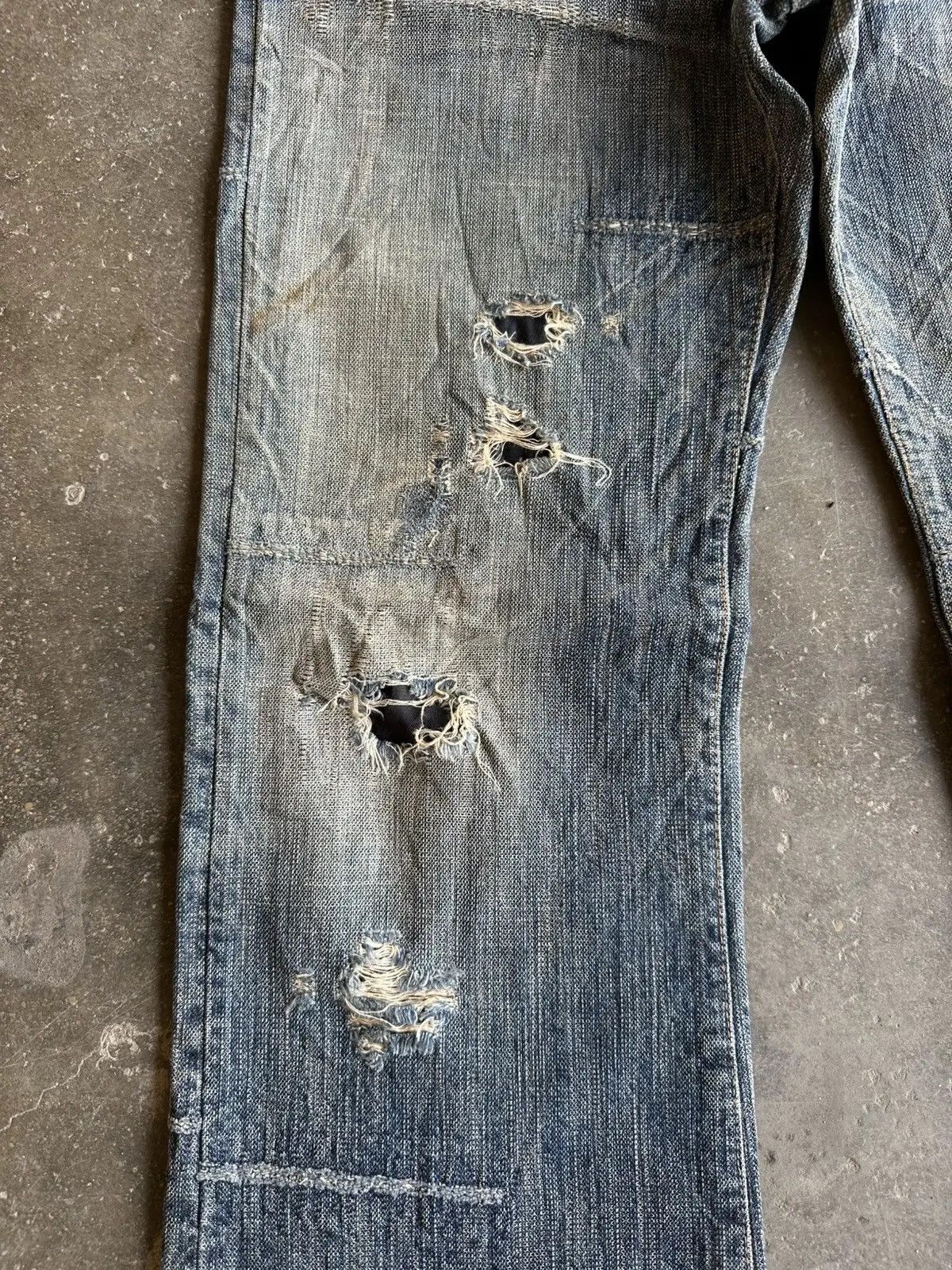 uniform experiment VINTAGE BARTACK JAPAN FLARES JEANS SPIKE/STUDDED DENIM PANTS Size US 29 - 3 Thumbnail