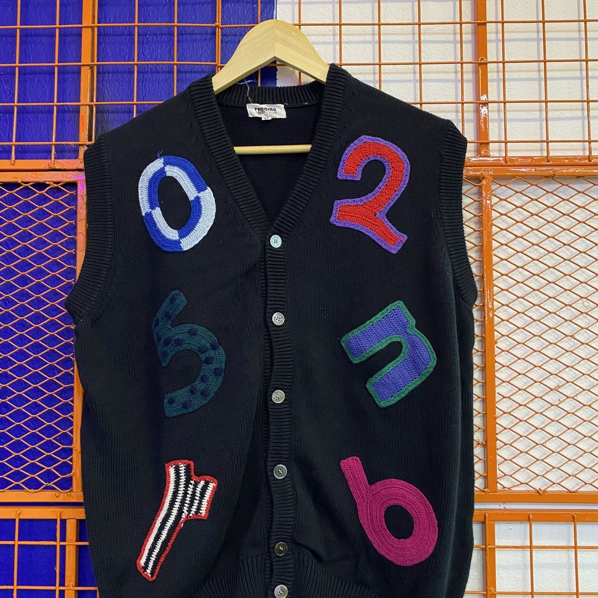 Renoma Vintage Renoma Vest Knit Rare Design Size US M / EU 48-50 / 2 - 2 Thumbnail
