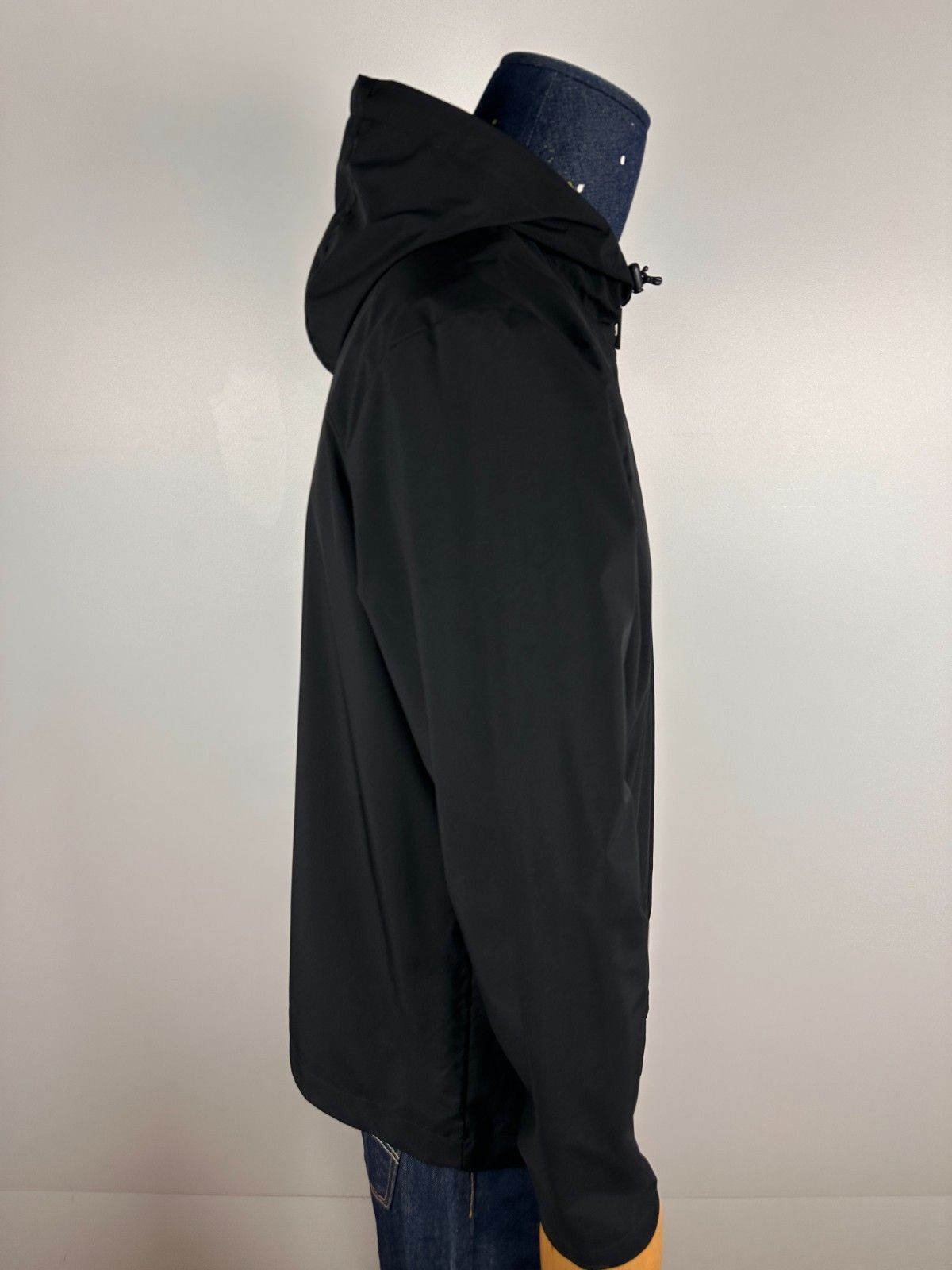 Castore Charlton Training Jacket Soccer Castore Black Size M Black Size US M / EU 48-50 / 2 - 6 Thumbnail