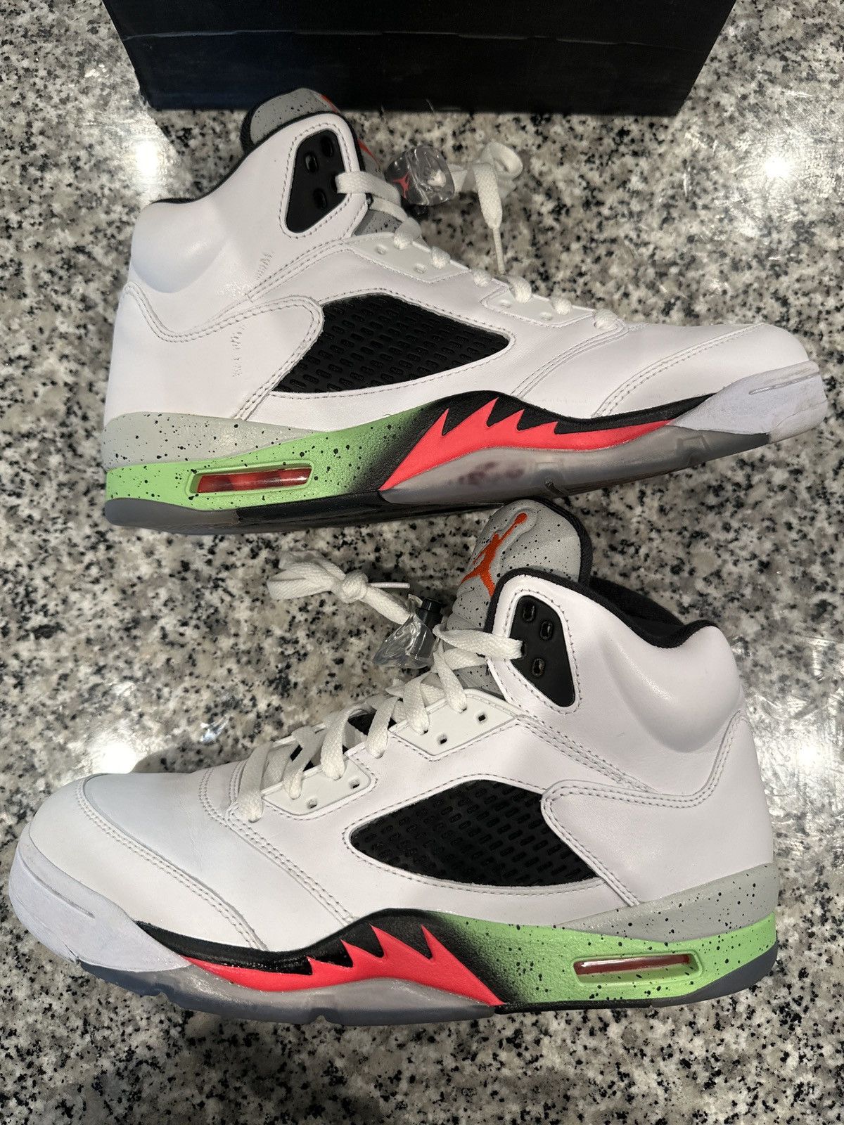 Nike Air Jordan 5 Retro Size US 10.5 / EU 43-44 - 1 Thumbnail