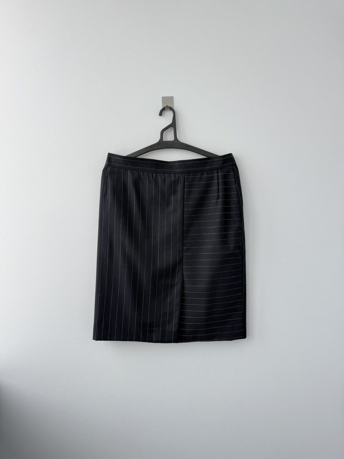 Escada Escada Margaretha Ley Wool Skirt Size 28" / US 6 / IT 42 - 1 Thumbnail