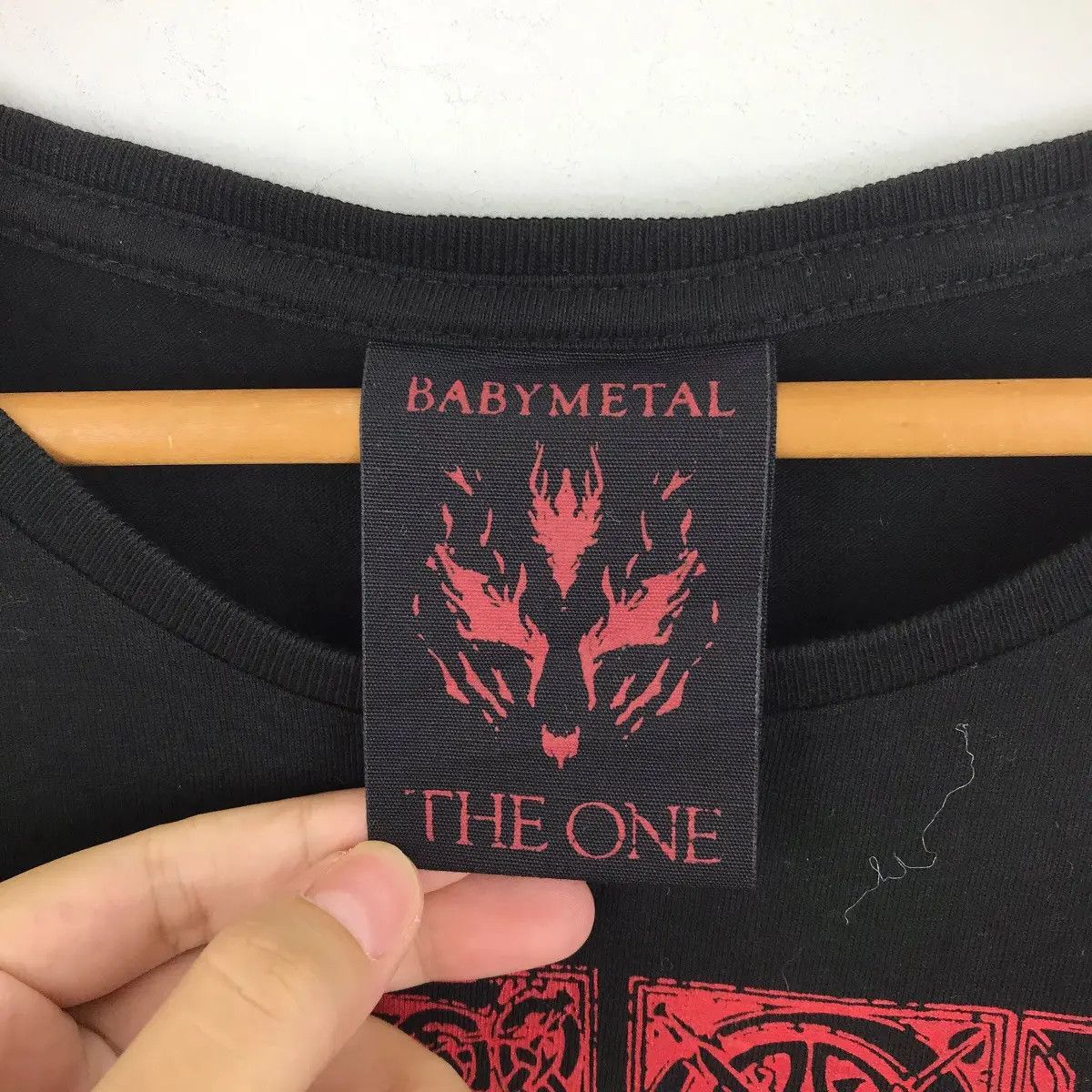 Vintage 2016 BABYMETAL METAL RESISTANCE Album Heavy Tee Shirt Japan Size US XL / EU 56 / 4 - 6 Thumbnail