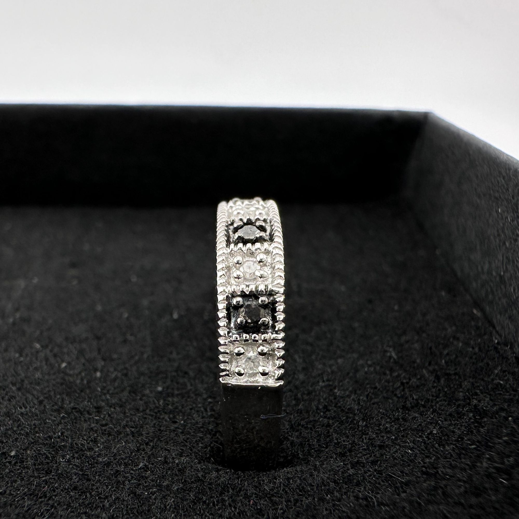 Other Natural Black and White Diamond Band Ring - size 7.25 Size ONE SIZE - 17 Thumbnail