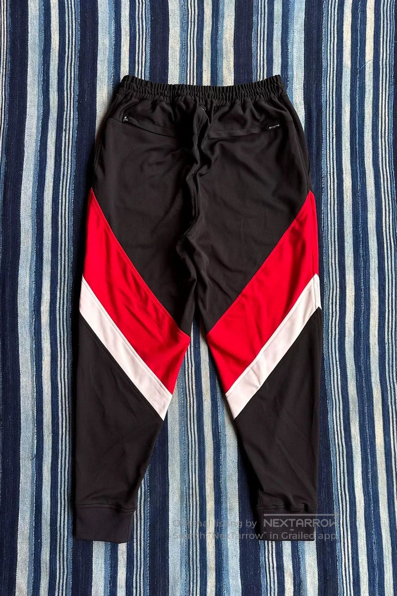 Mastermind Japan mastermind japan athletic jogger pants with logo. Size US 32 / EU 48 - 2 Thumbnail