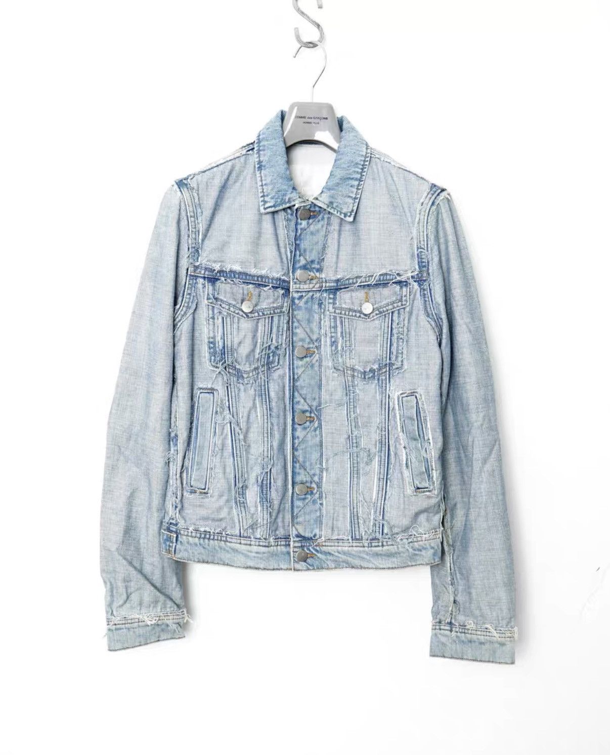Maison Margiela Maison Margiela × HM Distressed Denim Jacket Size US S / EU 44-46 / 1 - 1 Thumbnail