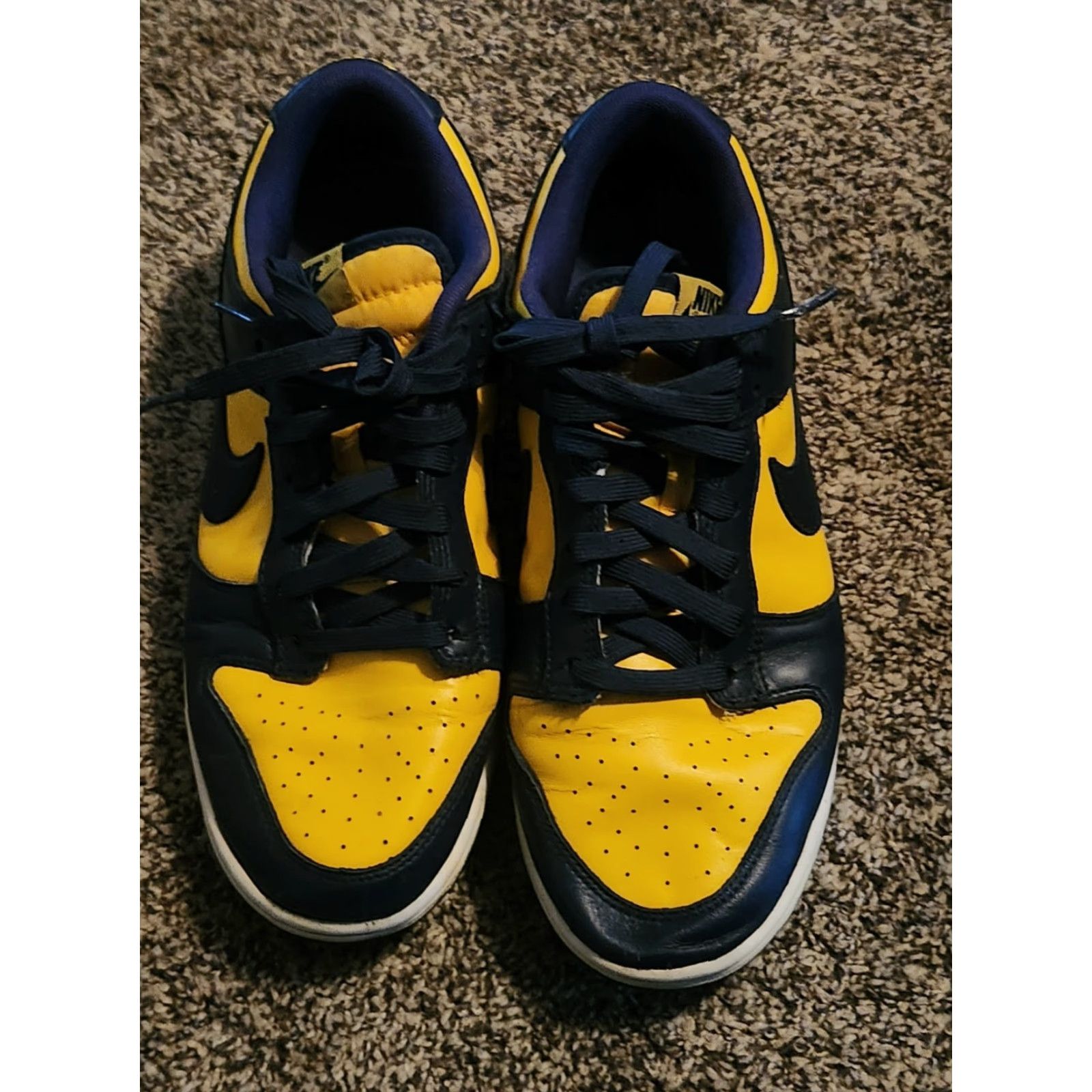 Nike Nike Dunk Michigan Shoe Men 9 US Low Top Leather Sneaker Varsity Maize Midnight Navy-White Rubber Outsole 2021 DD1391-700 Size US 9 / EU 42 - 4 Thumbnail