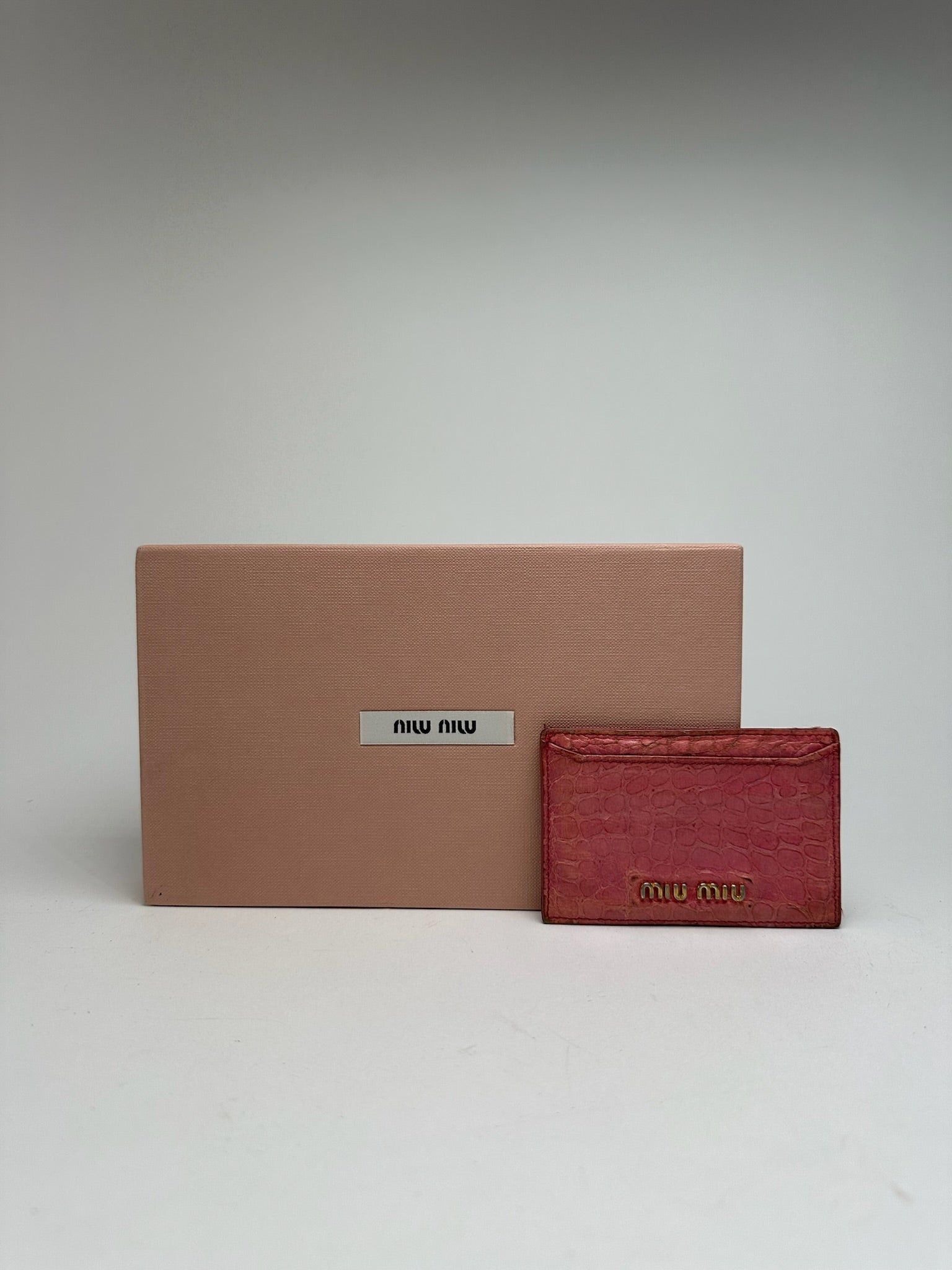 Miu Miu Vintage Leather Card Holder Pink Size ONE SIZE - 1 Thumbnail