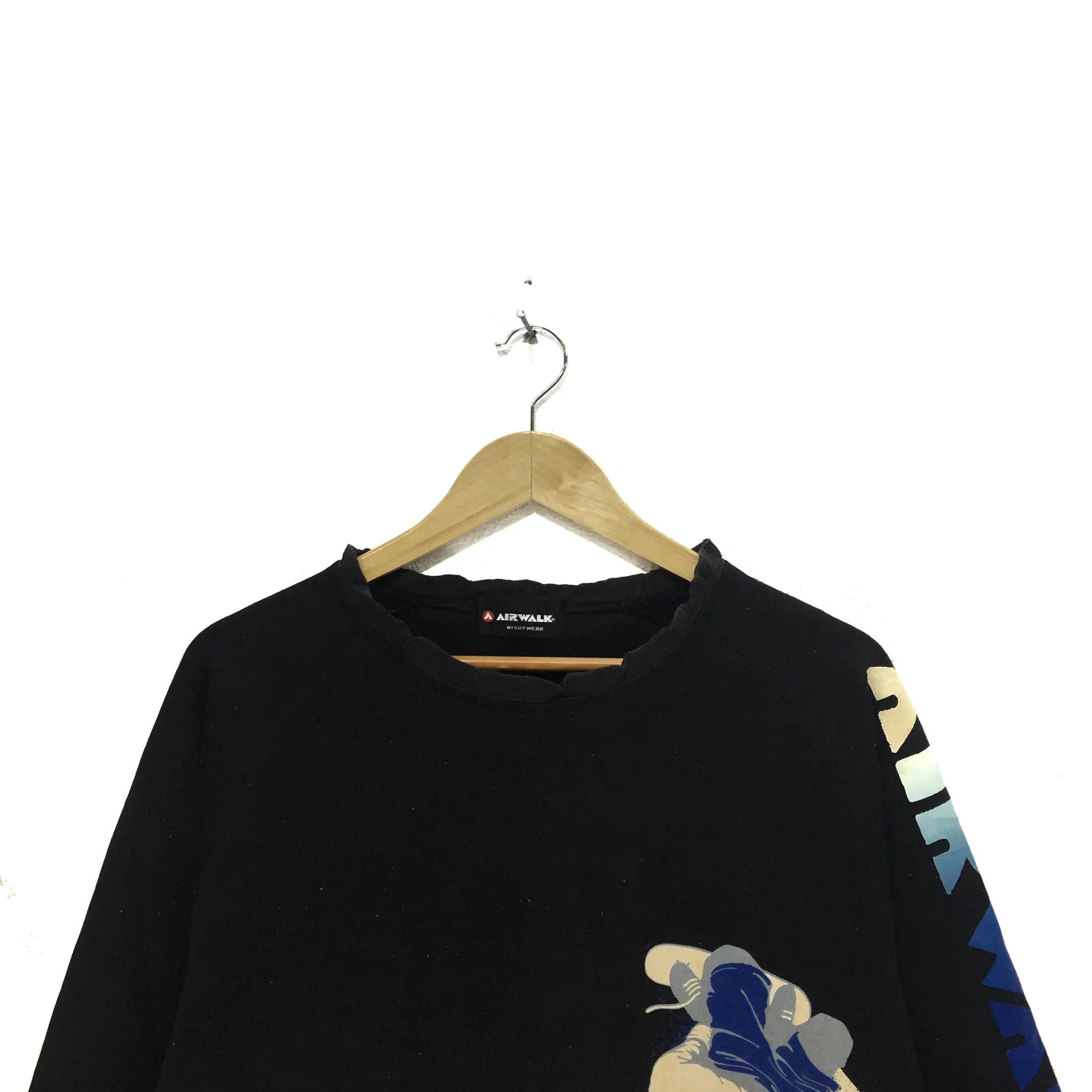 Airwalk Vintage AIRWALK Skateboard Graffiti Crew Sweatshirt Sweater Size US L / EU 52-54 / 3 - 2 Thumbnail
