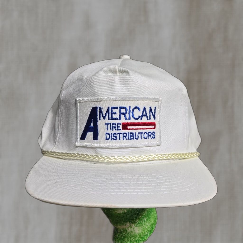 Vintage VINTAGE Ti White Hat Snapback Cap Adult One Size White Adjustable Hat Distributors Transportation Cars Men Size ONE SIZE - 1 Thumbnail